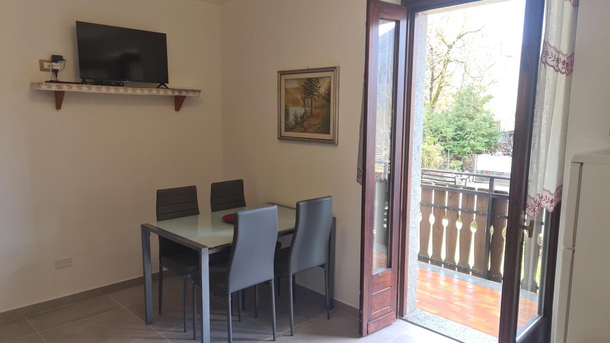 Apartamento Bioledro Casa Lena Mezzolago Exterior foto